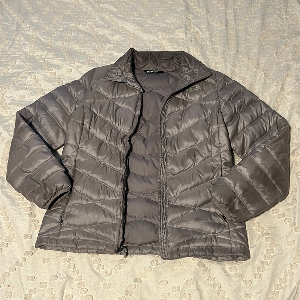 the north face | silver down puffer shell